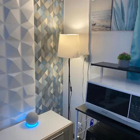 Incantevole Indipendente A Due Passi Mare Ferienhaus *