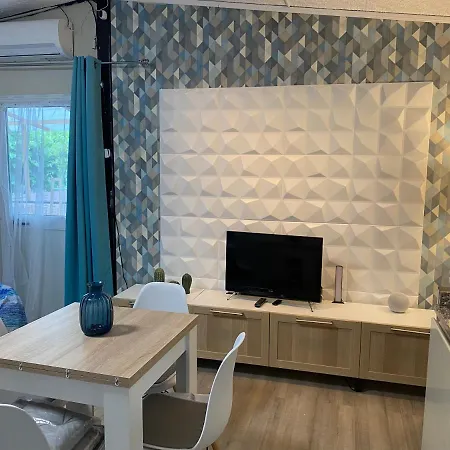 Incantevole Indipendente A Due Passi Mare 別荘 *