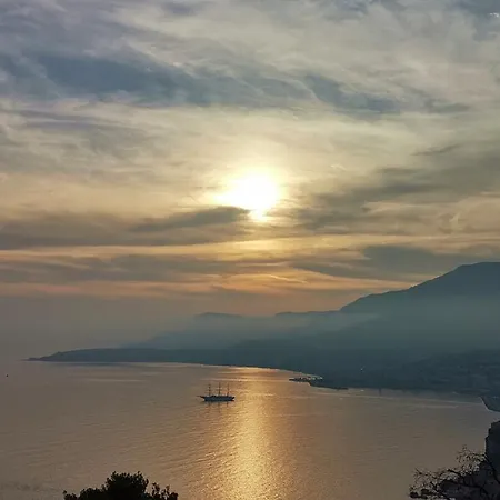 Incantevole Indipendente A Due Passi Mare * Latte