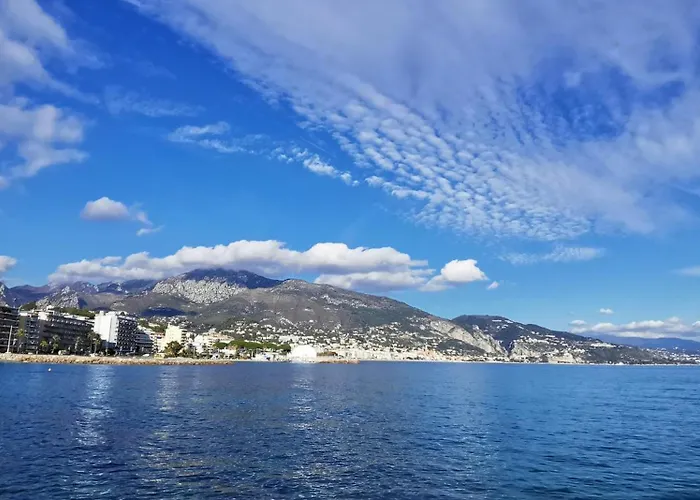 Incantevole Indipendente A Due Passi Mare 度假居 Latte